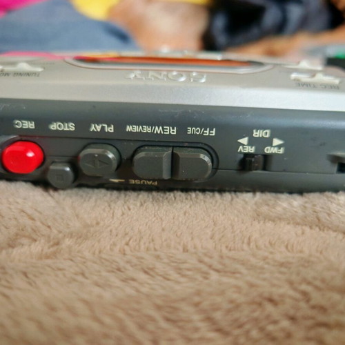 Sony Walkman WM-GX400 tape player and recorder used
