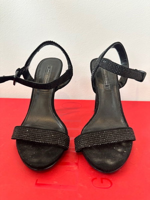 Zara μαύρο πέδιλο με στρας άνετο σε μέγεθος 37.