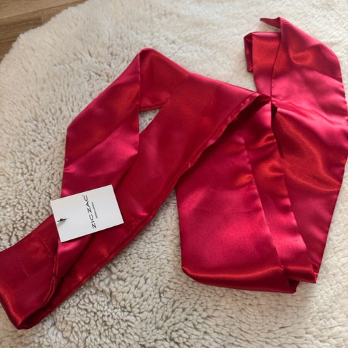 Satin red belt ziczac adjustable new