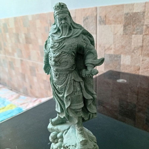 Collectible Guan Yu Statue with Metal Guan Dao Weapon, New