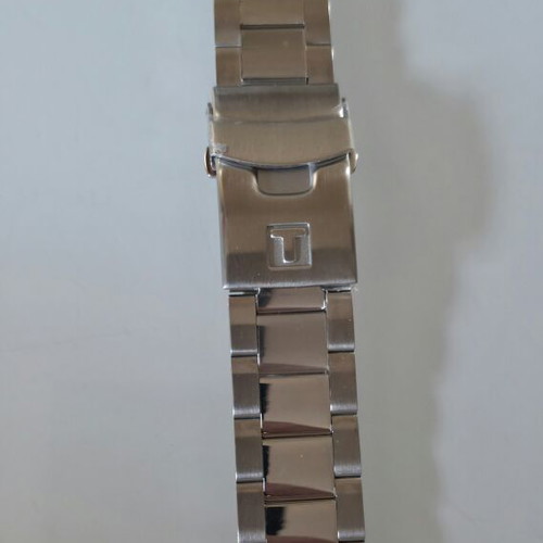 Tissot 22mm bracelet new, silver unisex