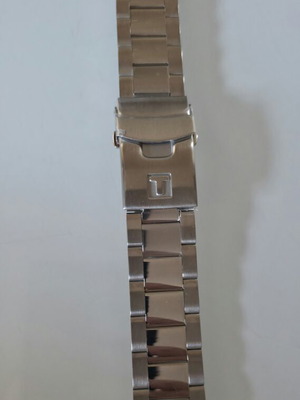 Tissot 22mm bracelet new, silver unisex