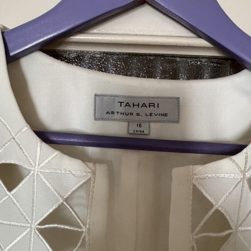 White Jacket Coat new with label, intricate design, size XL