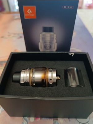 GeekVape Zeus Sub-Ohm Atomizer like new