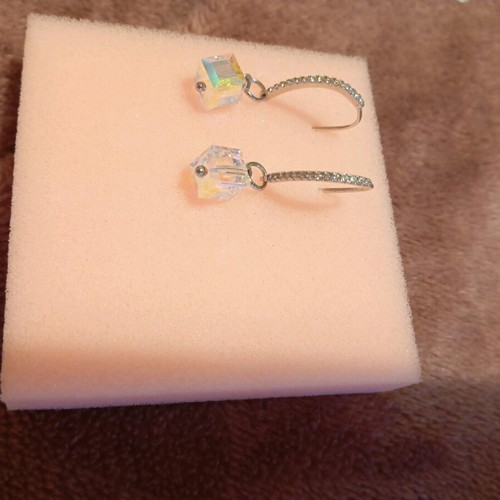 Silver and crystal dangling earrings new, handmade