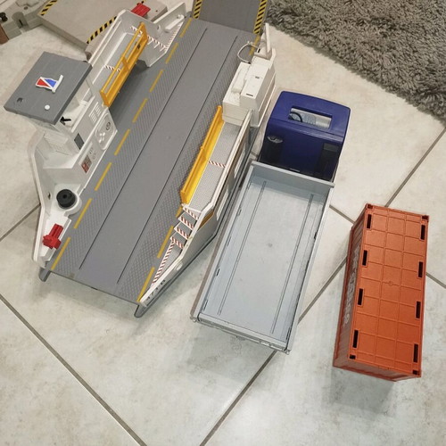 Φέρυ μποτ και φορτηγό Playmobil μεταχειρισμένα