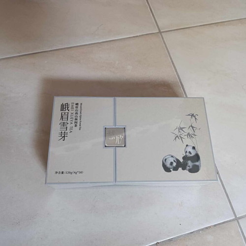 Emei Xueya Alpine Forest Tea Chinese tea box new