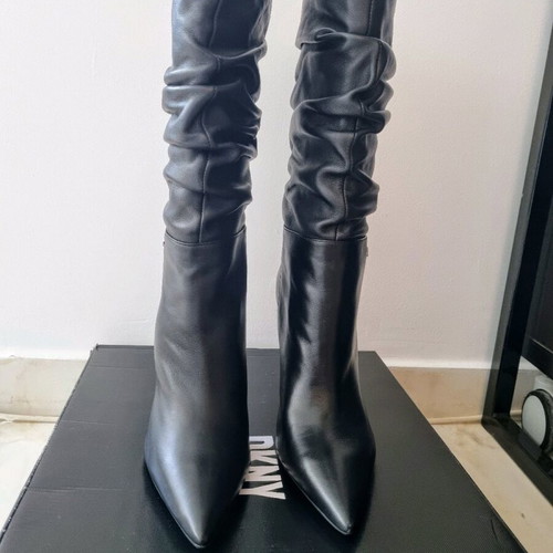 DKNY leather boots new, black, size 40.5