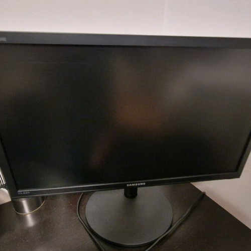 Samsung Led Monitor 24" new, pack of 5 pieces
