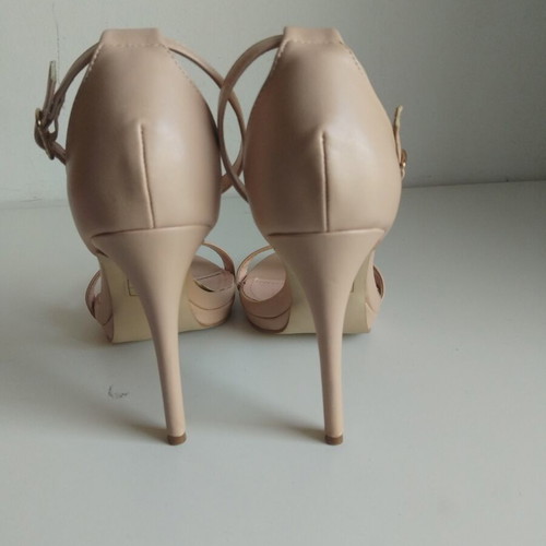 Beige sandals like new, size 38