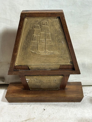 Vintage Calcutta Port Centenary 1870–1970 wooden decoration with bronze plaque used