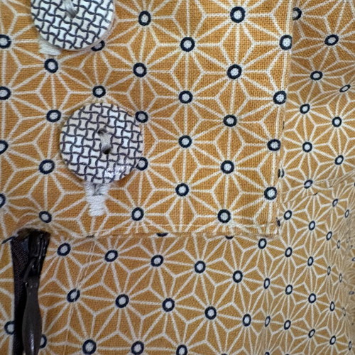 Vintage Chic midi A-line skirt, mustard with geometric pattern
