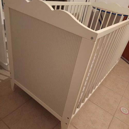 IKEA Baby Crib used with mattress
