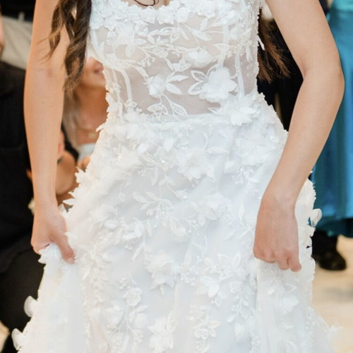 Constantino bridal wedding dress with detachable sleeves and veil