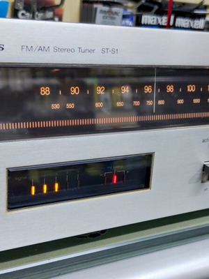 Technics ST-S1 tuner used, fully functional