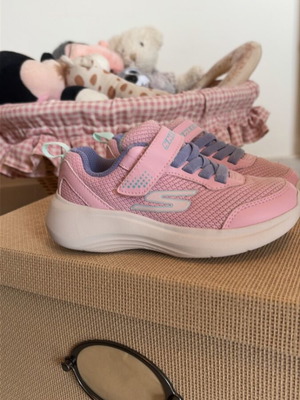 Skechers κοριτσίστικα αθλητικά παπούτσια σε ροζ και λευκό, μέγεθος 27