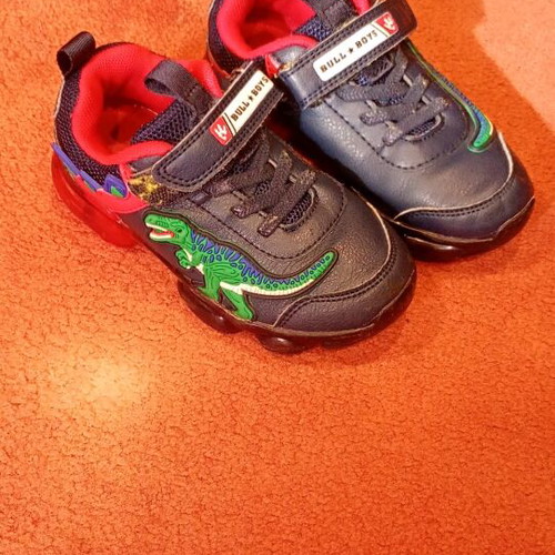 Bull Boys boys shoes used, size 28, blue and red