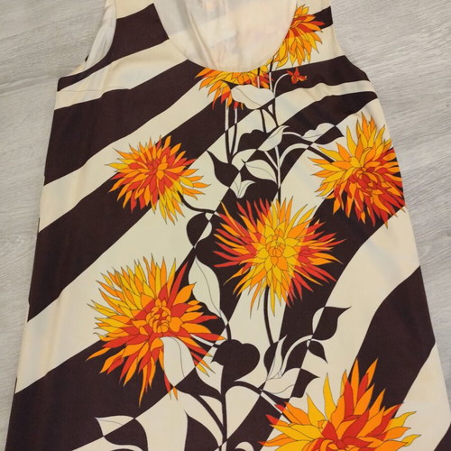 Vintage dress size M like new, colorful, hand-made