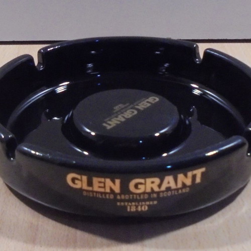 Glen Grant scotch whisky promotional ceramic ashtray 1990s new