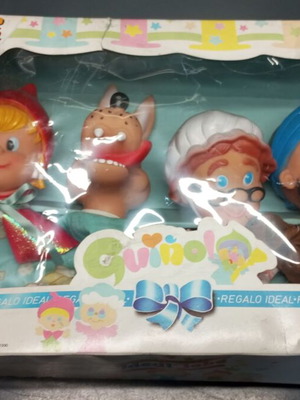 Ideal Bebé Guinol puppet theater doll set 1990 new