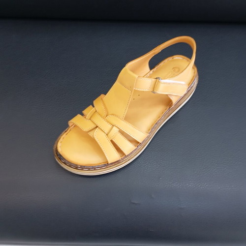 Leather platform sandals new, yellow, anatomical sole