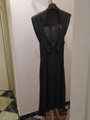 Women's dress gray like new, one size