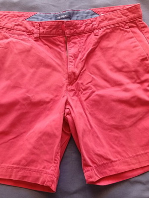 McNeal Chino Bermuda Shorts Medium Coral Red like new
