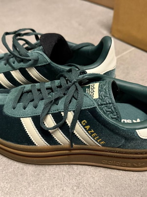 Adidas Originals Gazelle Bold W new, size 38 2/3, green and gold
