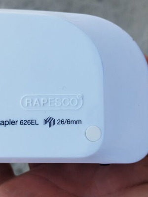 Rapesco 1452 626EL αυτόματος USB συρραπτικό μπαταρίας