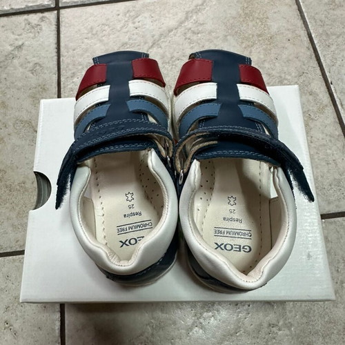 Geox leather anatomical children's sandals size 25 like new, blue/red