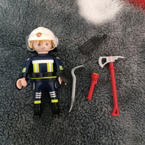 Playmobil figure series 23 like new