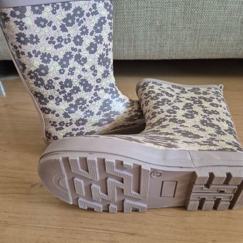 ZigZag kids rubber boots new, beige and brown, size 35