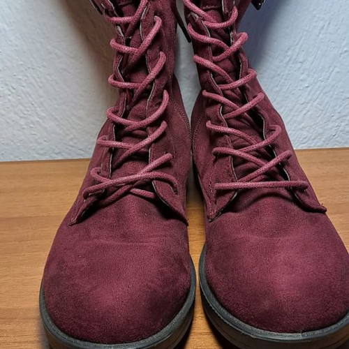 Burgundy ankle boots used, size 36