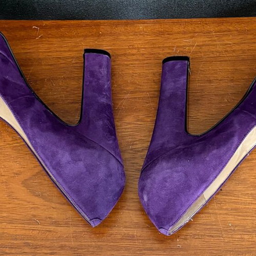 Nine West purple suede pumps used, size 40.5