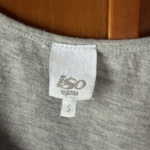 Iso sleeveless cotton top used, gray with plaid detail and rhinestones