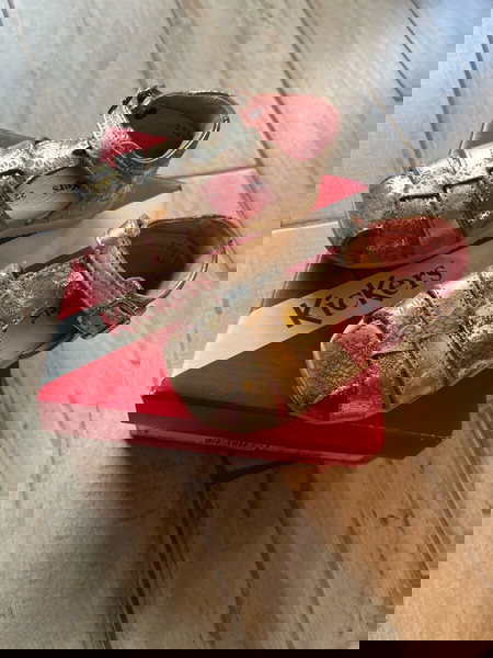 παιδικά χρυσά πέδιλα Kickers ν.22