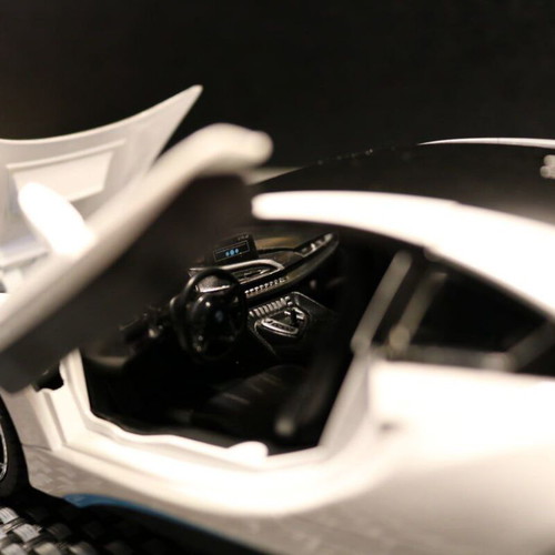 BMW i8 White toy car new with opening doors, light and sound
