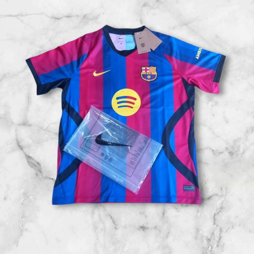 Barcelona Home Kit 2026/27 Size M new, authentic