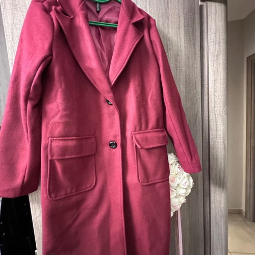 Coat like new, lined, sizes S and M