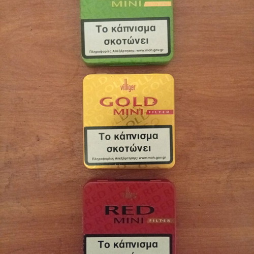 Villiger collectible tins like new with caipirinha and vanilla flavors