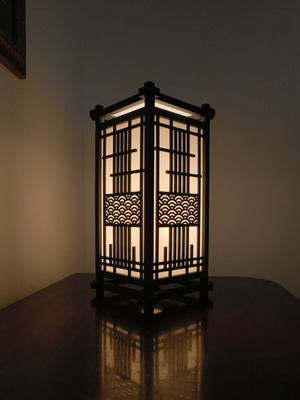 Kumiko Japanese table lamp