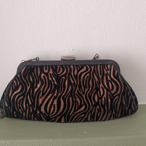 Makgio crossbody bag new, black bronze