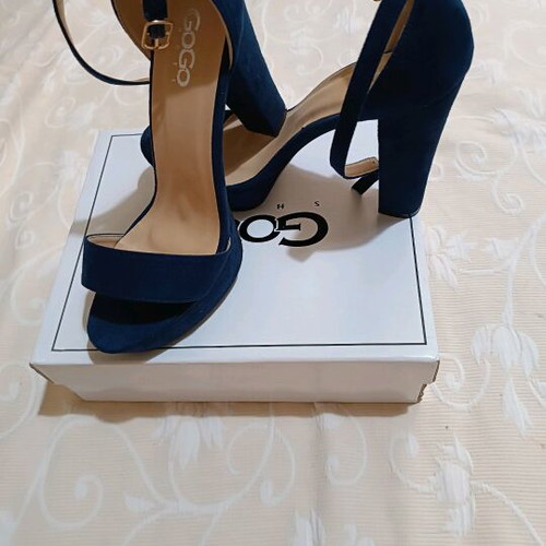 GoGo Shoes Blue Sandals Size 41 Like New