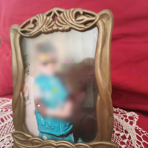 Bronze romantic photo frame with blue velvet backing 16x11.5 cm