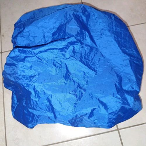 Waterproof bag cover like new, blue