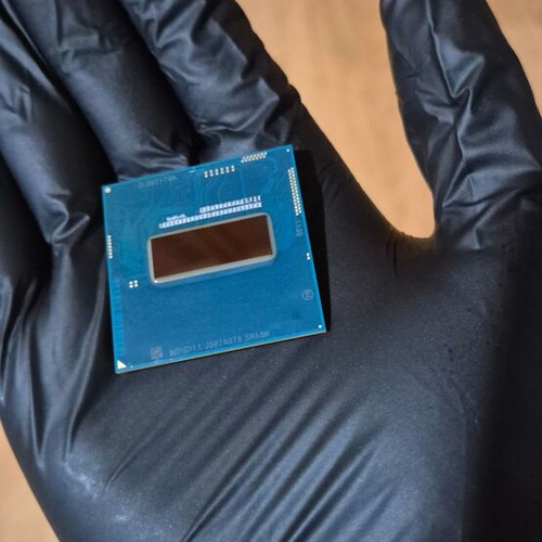 Intel i7-4700MQ Haswell laptop processor like new
