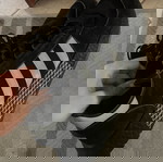  Adidas παπούτσια sneakers σε πολυ καλή κατασταση