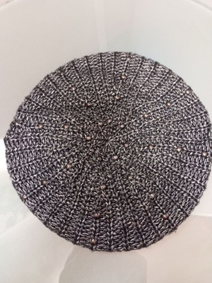 Guess beret black-gray melange size L-XL like new