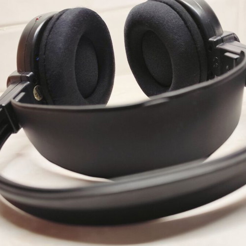 Philips SBC HC075 Wireless Headphones like new Full Set