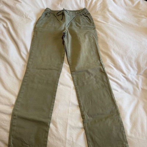 Pants and shorts like new for kids 12-15 years old